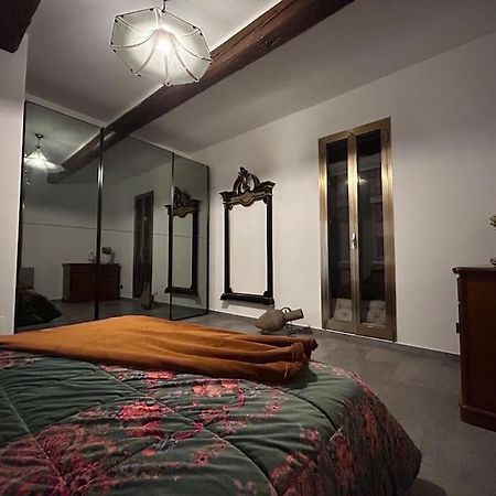 App Di Tania Daire Reggio Emilia Dış mekan fotoğraf